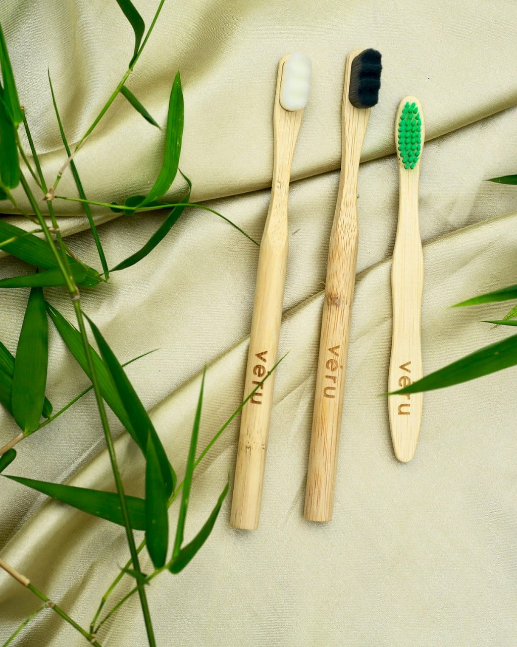 🪥 Veru Bamboo Family Pack – Bamboo Toothbrush Set